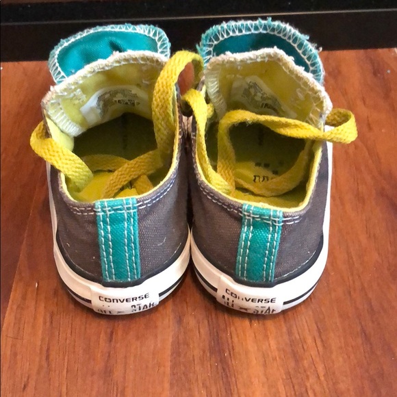 Used great condition toddler Converse shoes - Picture 4 of 5